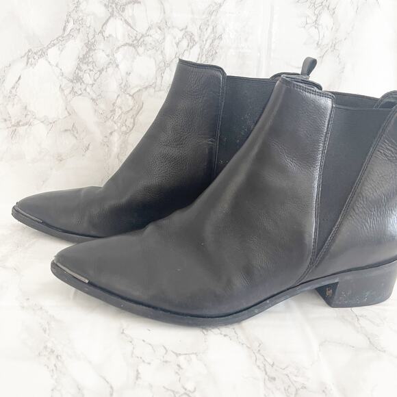 MARC FISHER Leather Yale Chelsea Bootie Black 8 - Picture 3 of 9